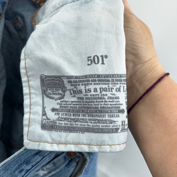 Levis 501 Jeans Men 36 / 30 Original Fit Straight Button Fly Cotton Denim Blue - Picture 13 of 14